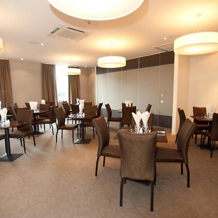 Horsham International Hotel Ngoại thất bức ảnh